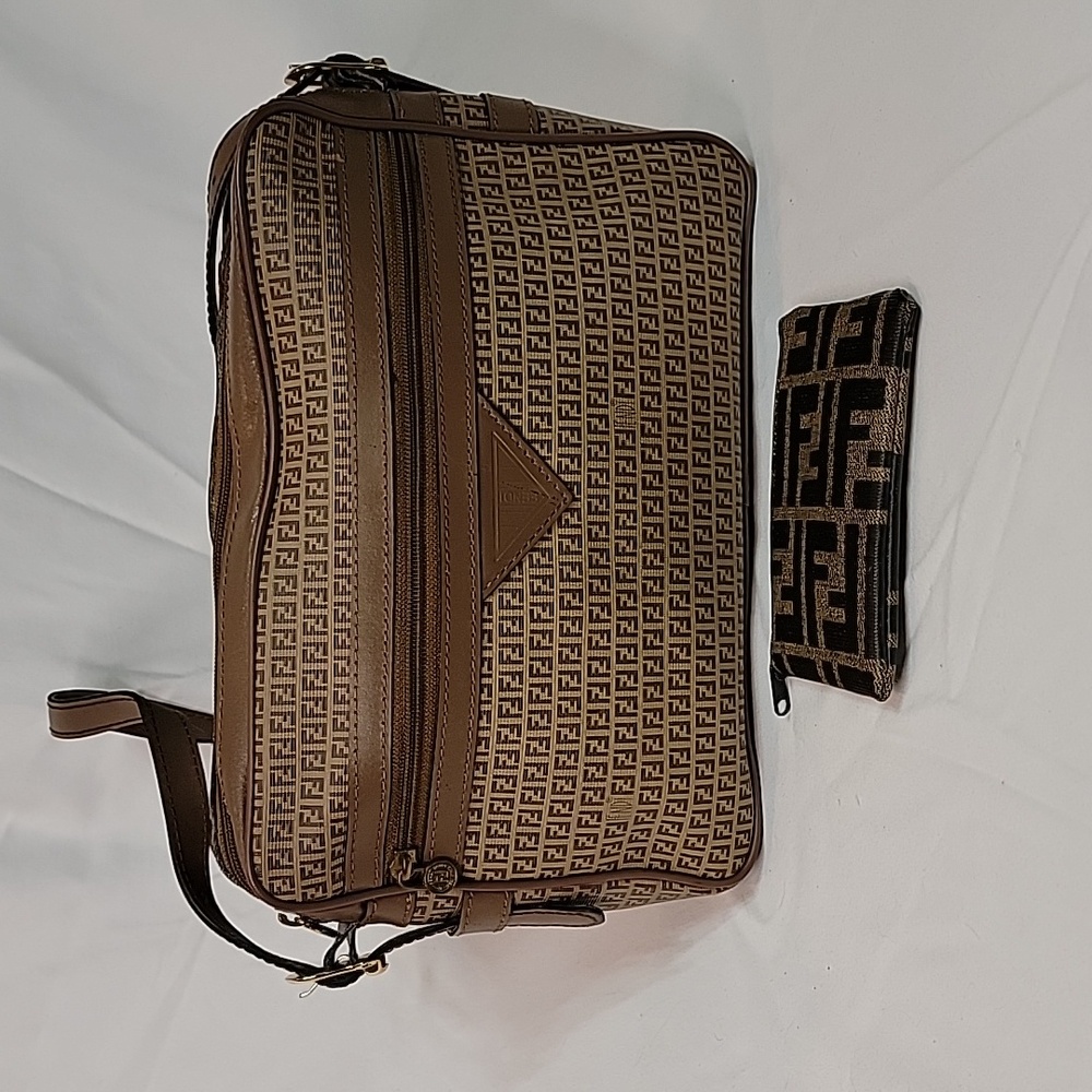 Vintage Fendi crossbody shoulder bag with coin purse